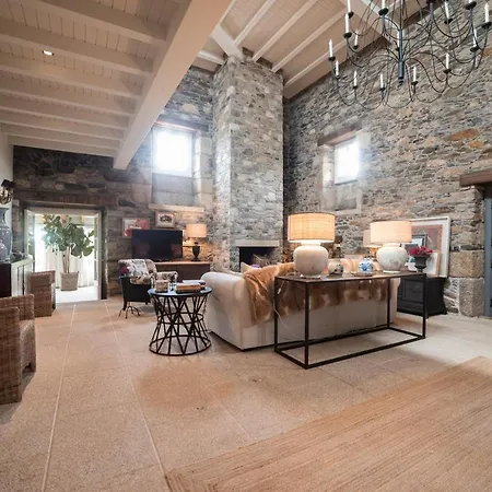 Magnolios Сasa de vacaciones Paderne (A Coruna)