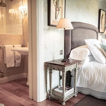 Magnolios * Paderne (A Coruna)