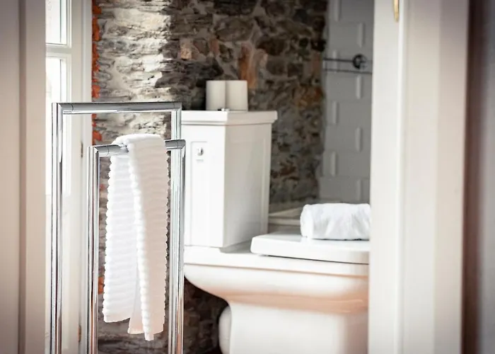 Magnolios Paderne (A Coruna)