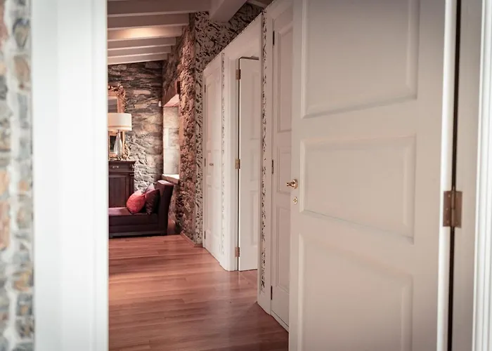 Magnolios * Paderne (A Coruna)